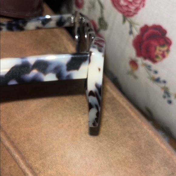 Lowercase - Picture 6 of 6